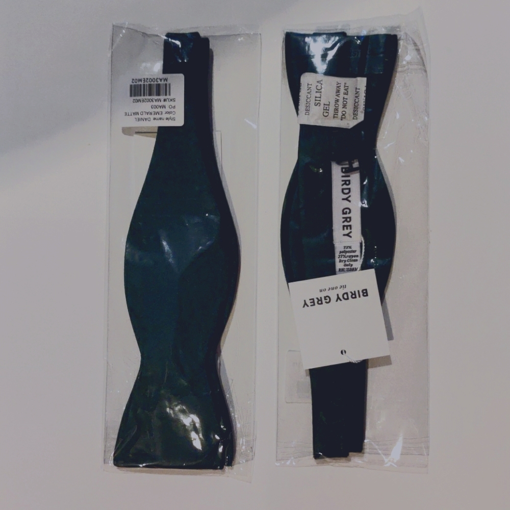 DANIEL BOW TIE - EMERALD